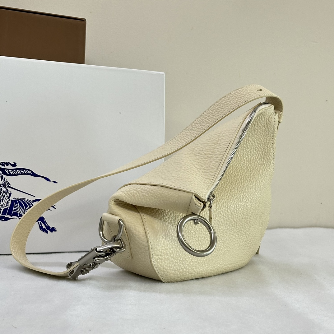 B**rry knight bag-24 x 8 x 23cm