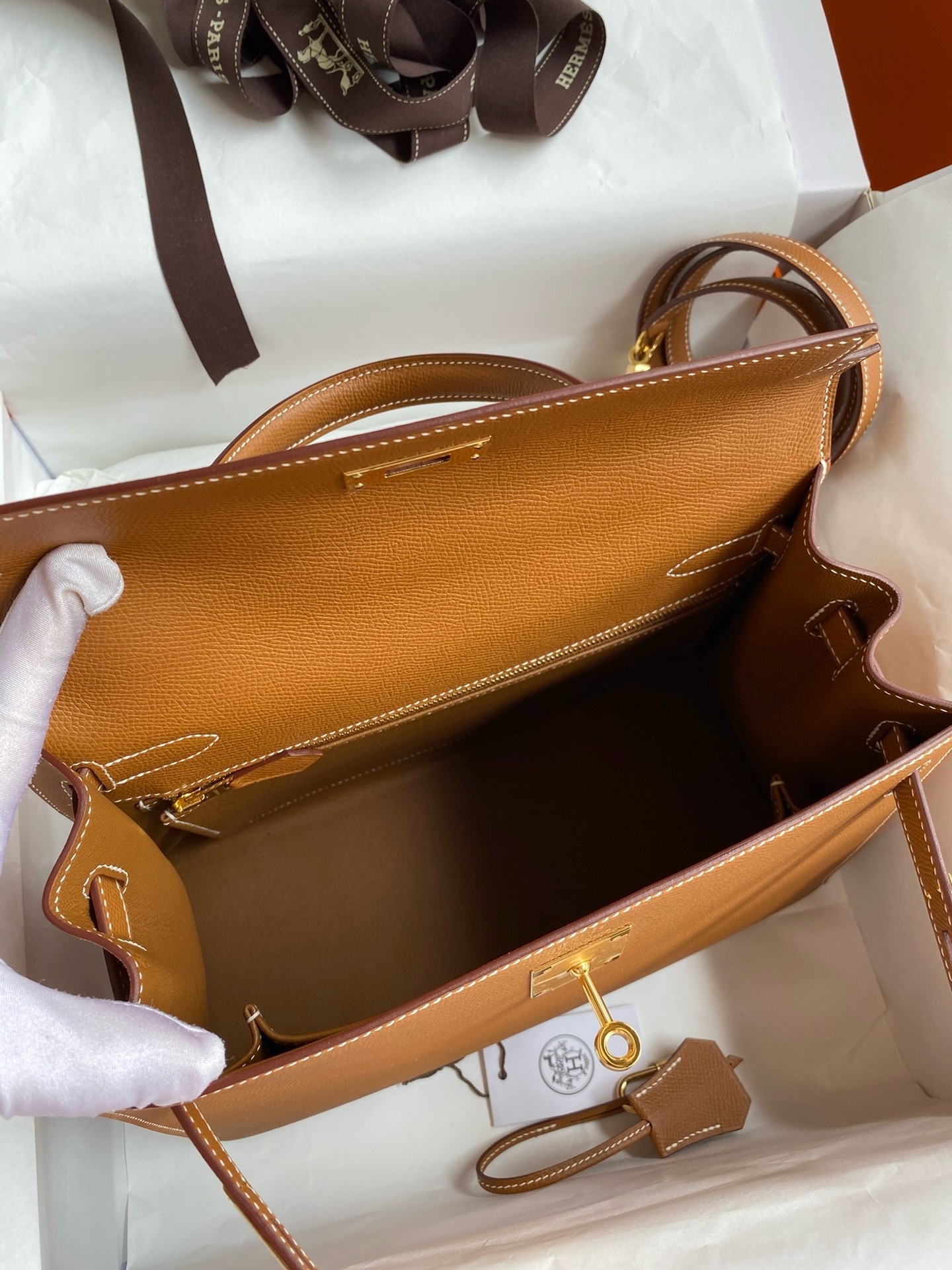 H**mes kelly-epsom-28cm