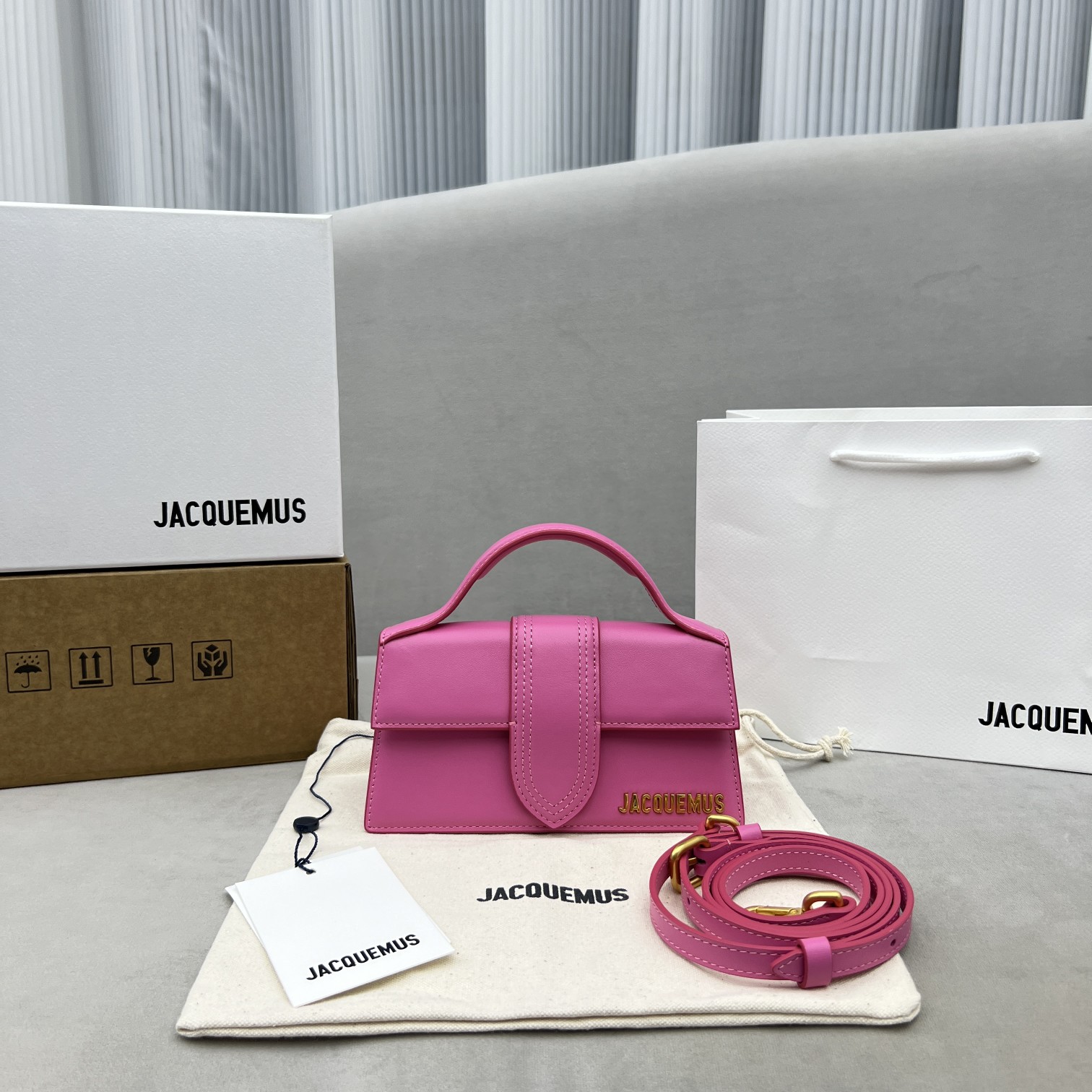 Ja*qvemvs small bamnino bag-18x6x7cm