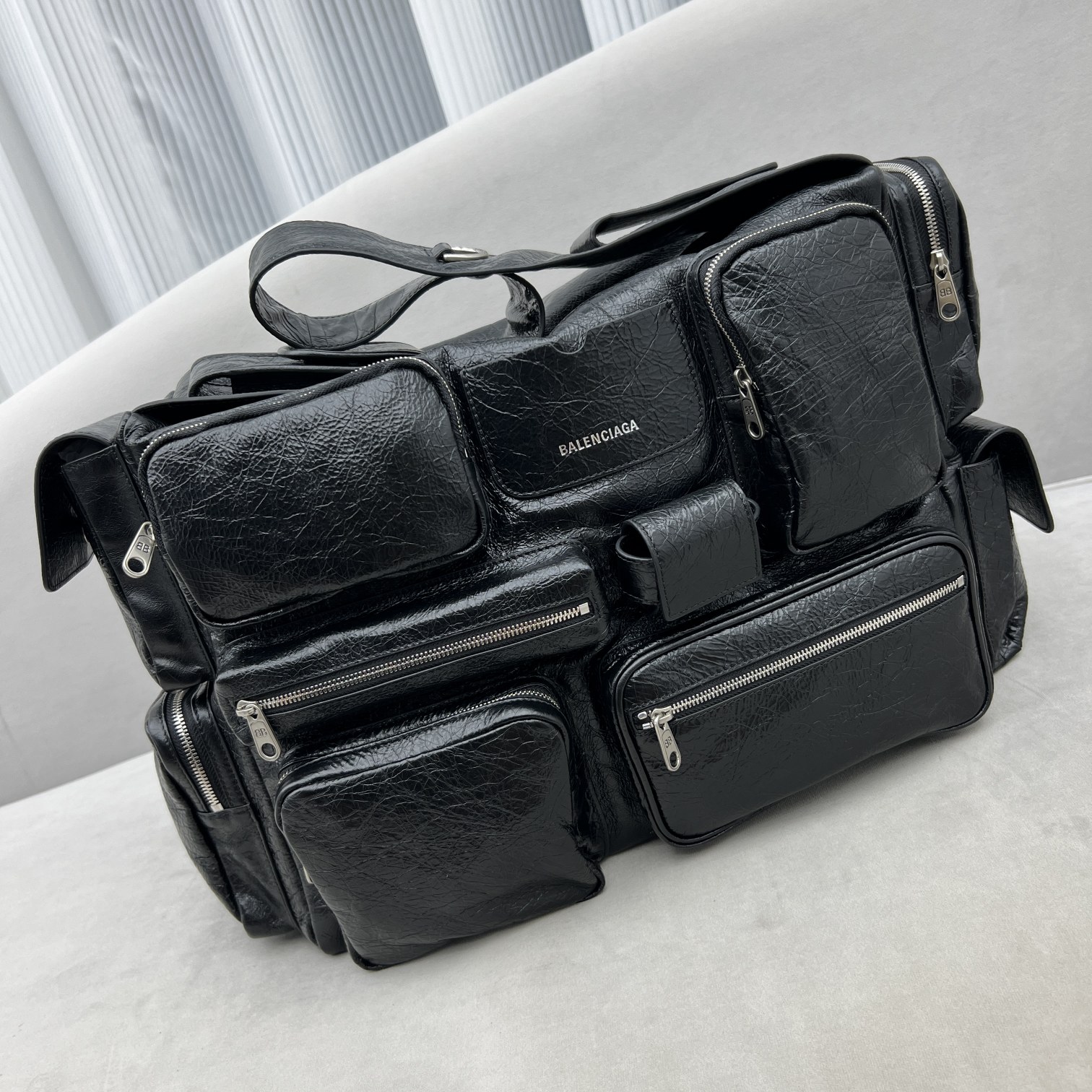 balenciag S*perbusy handbags-40*28*18cm