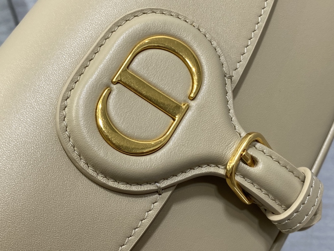 Di0r 30 Bobby Bag-21*5*12CM