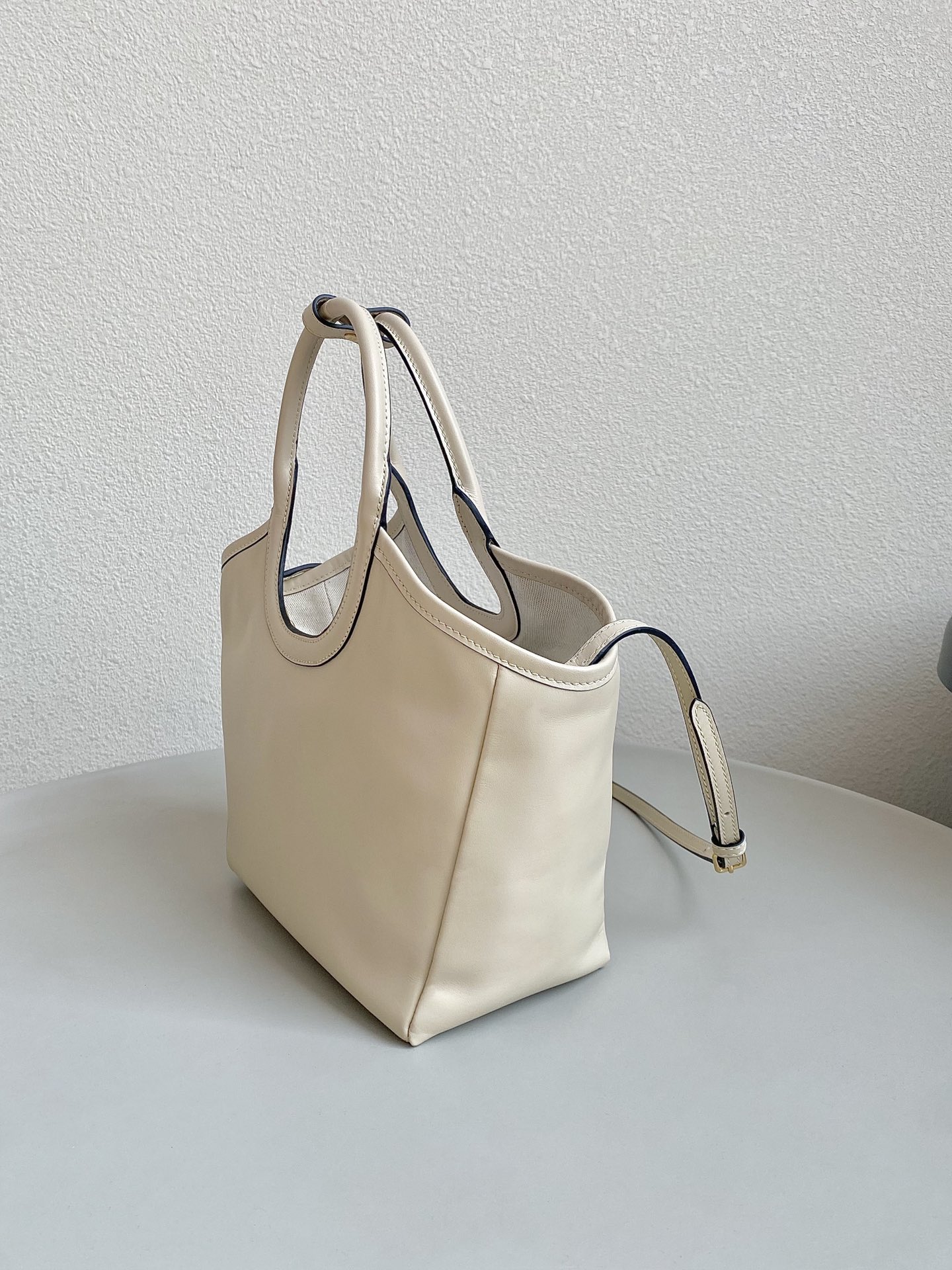M*um*u tote-40×39×18cm