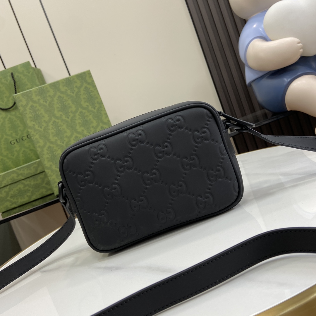 G*u*ishoulder bag-13*19*5.5cm