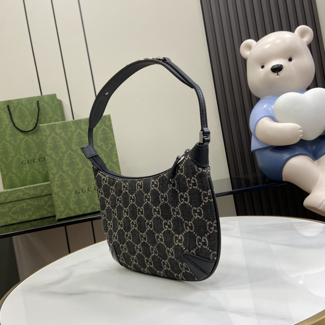 G*u*i horsebit slim bag-18*24*4.5cm