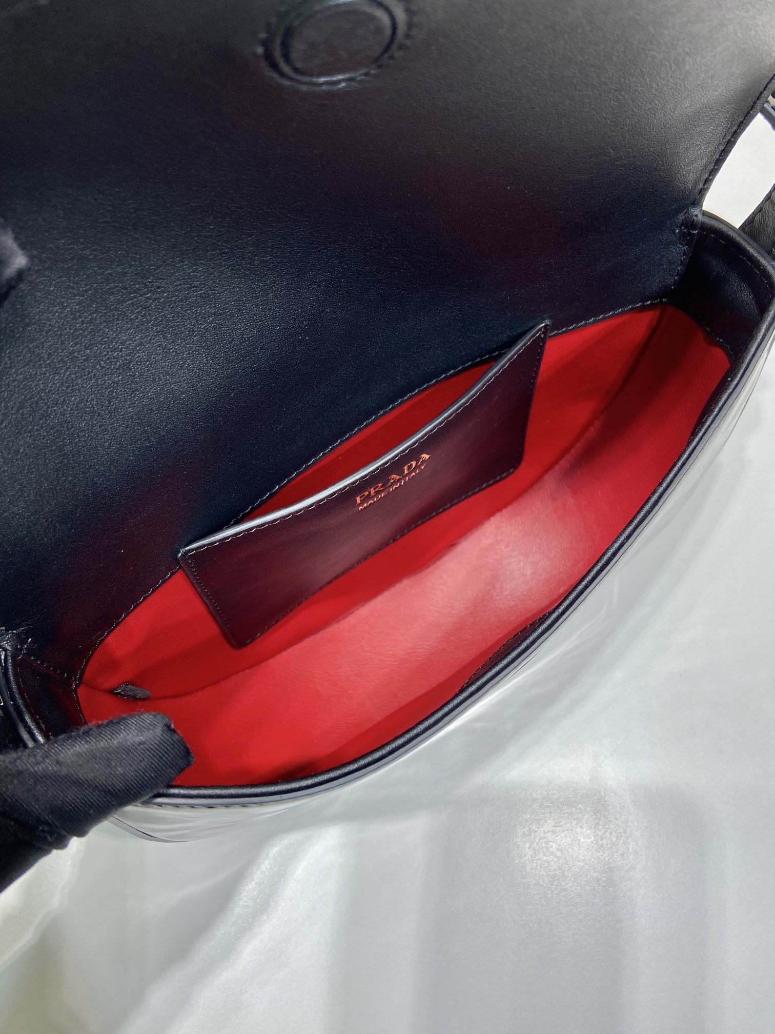Pra*a 1ba349 saddle bag-21*17*6cm