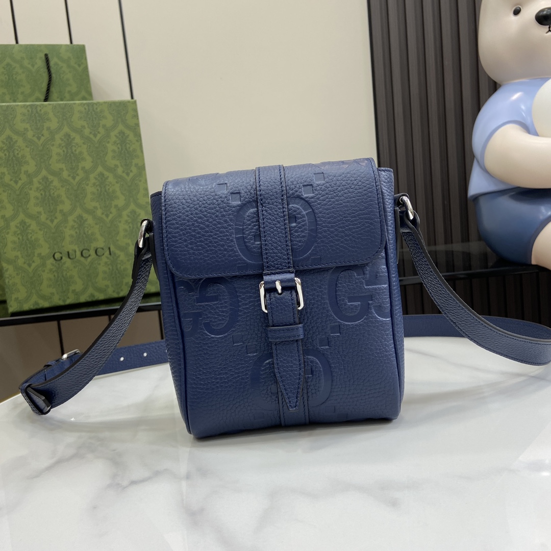 G*u*i messenger bag-14.5*18.5*4.5cm