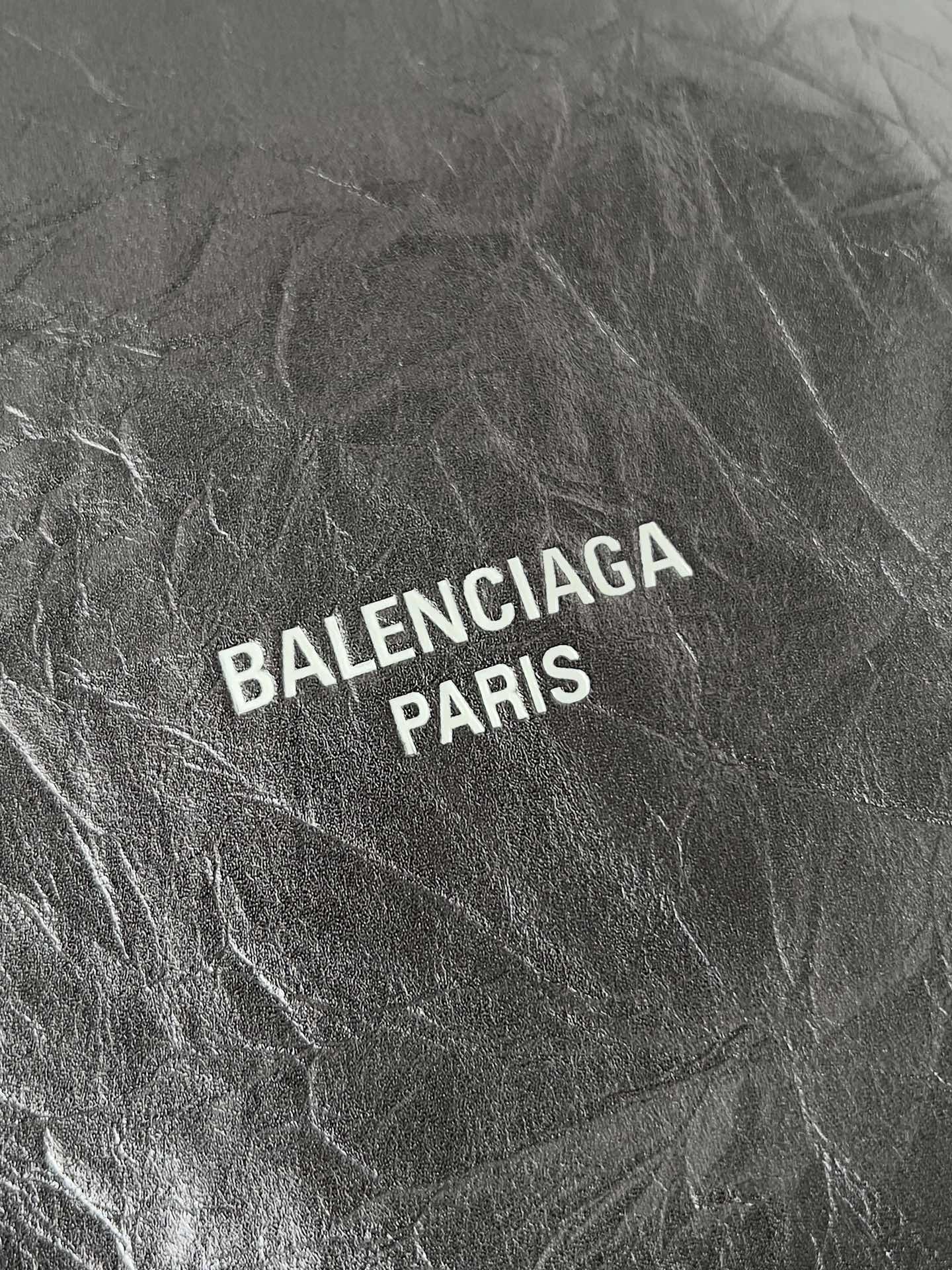 Ba*len*cia*ga crush tote-23.9*25.9*9.9cm