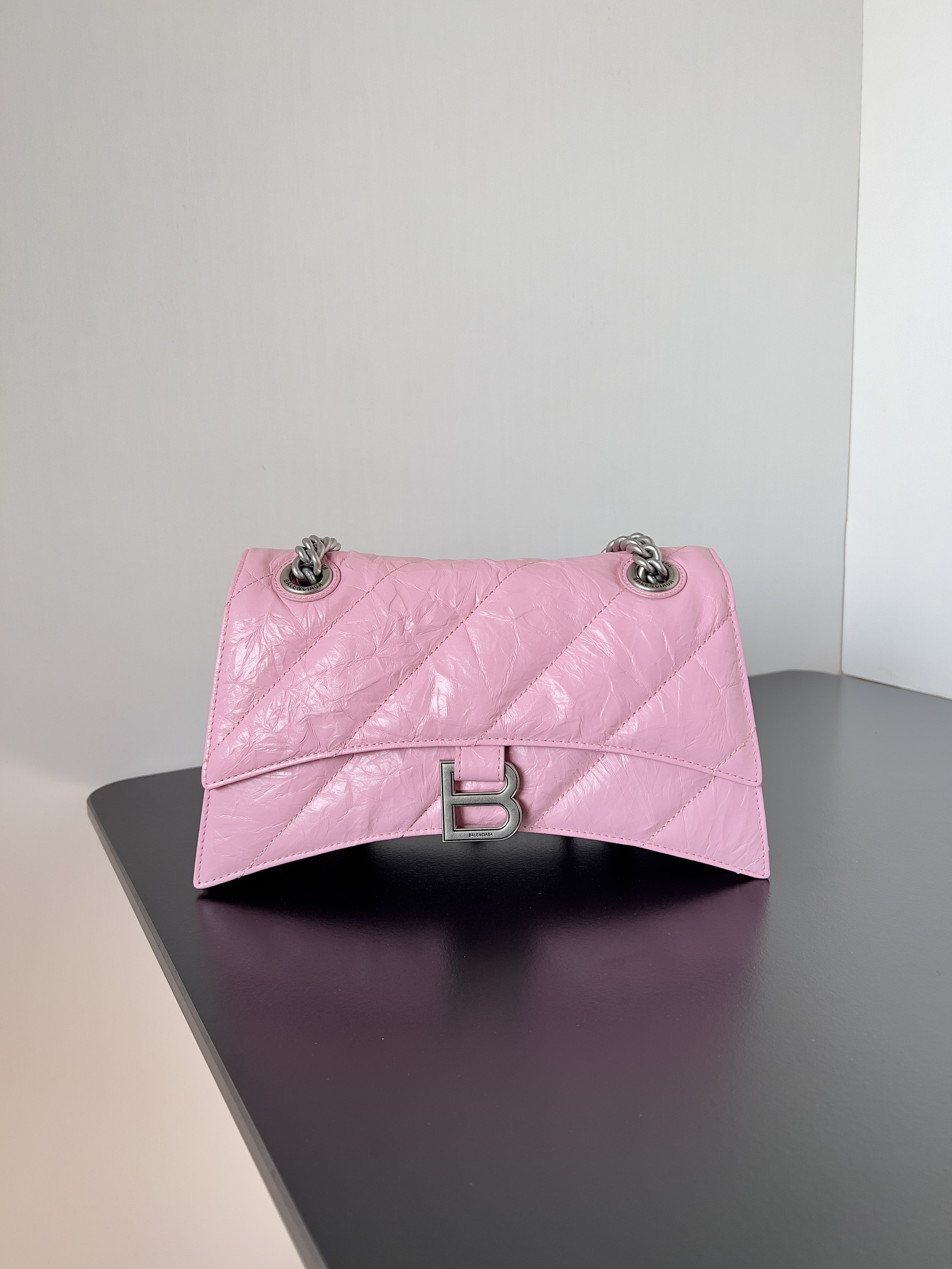 Ba*len*cia*ga crush chain bag-25.5*10*15.5cm