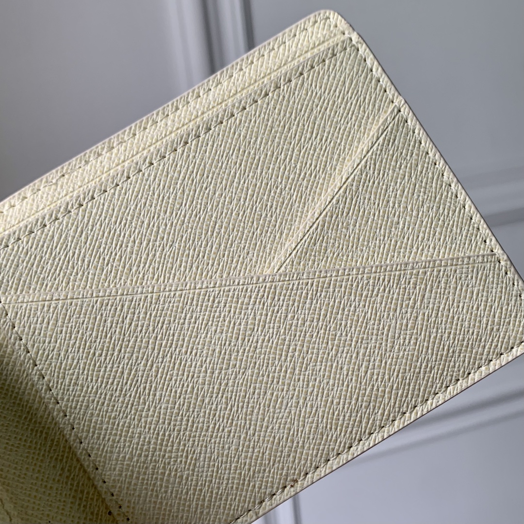 l0*is V*t0n multiple wallet-m83334-11.5 x 9 x 1.5 cm