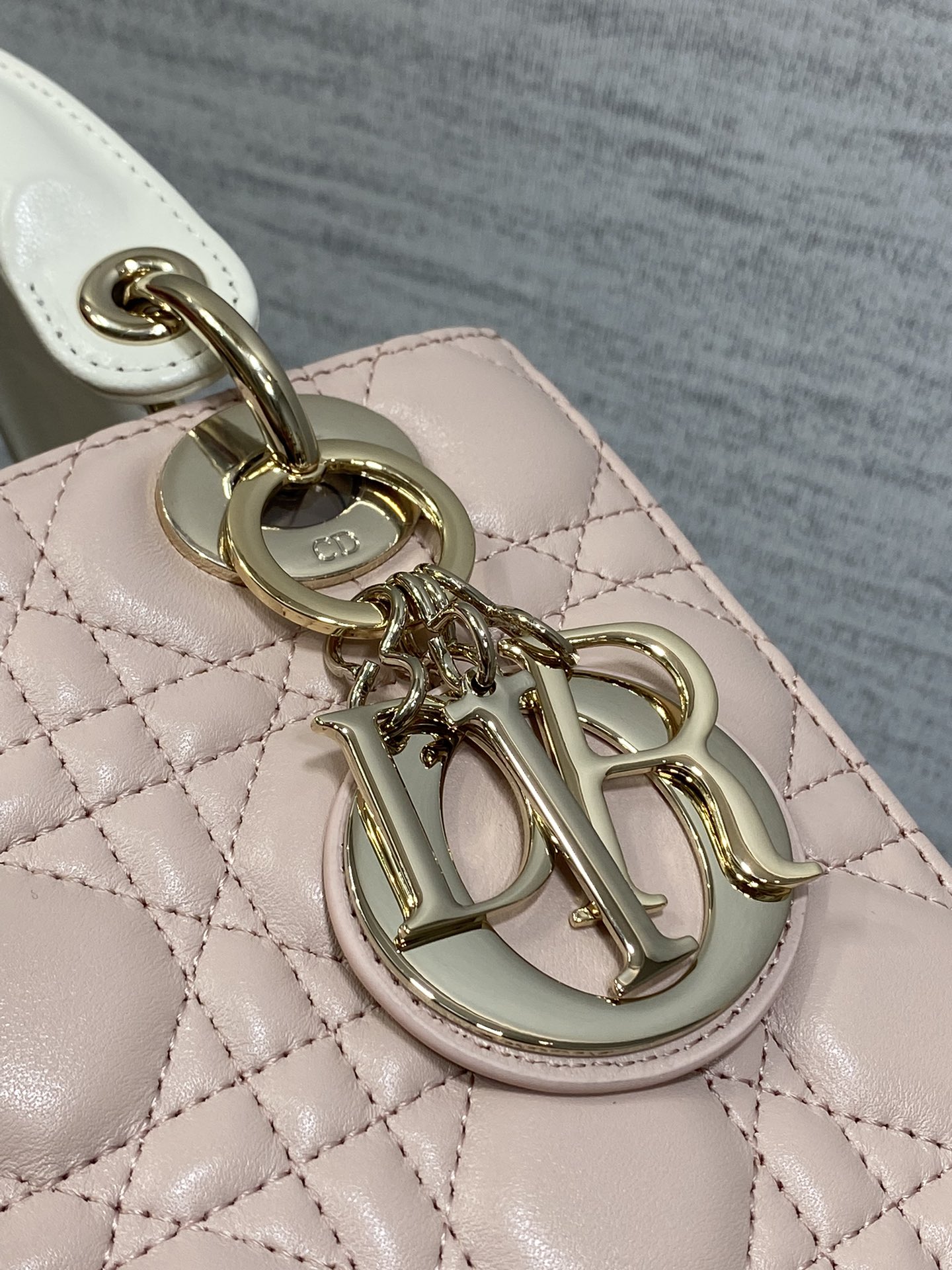 lady D*or bag-gold hardware-20*16.5*8cm
