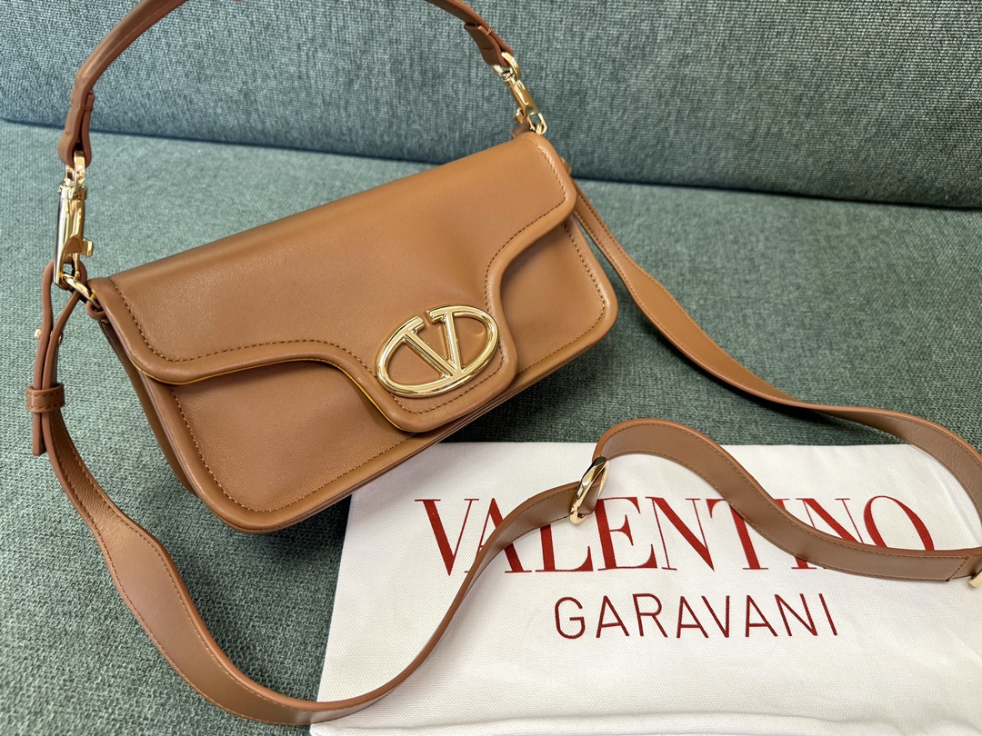 Va1e*ntin0 vlogo signature bag-26*1399cm