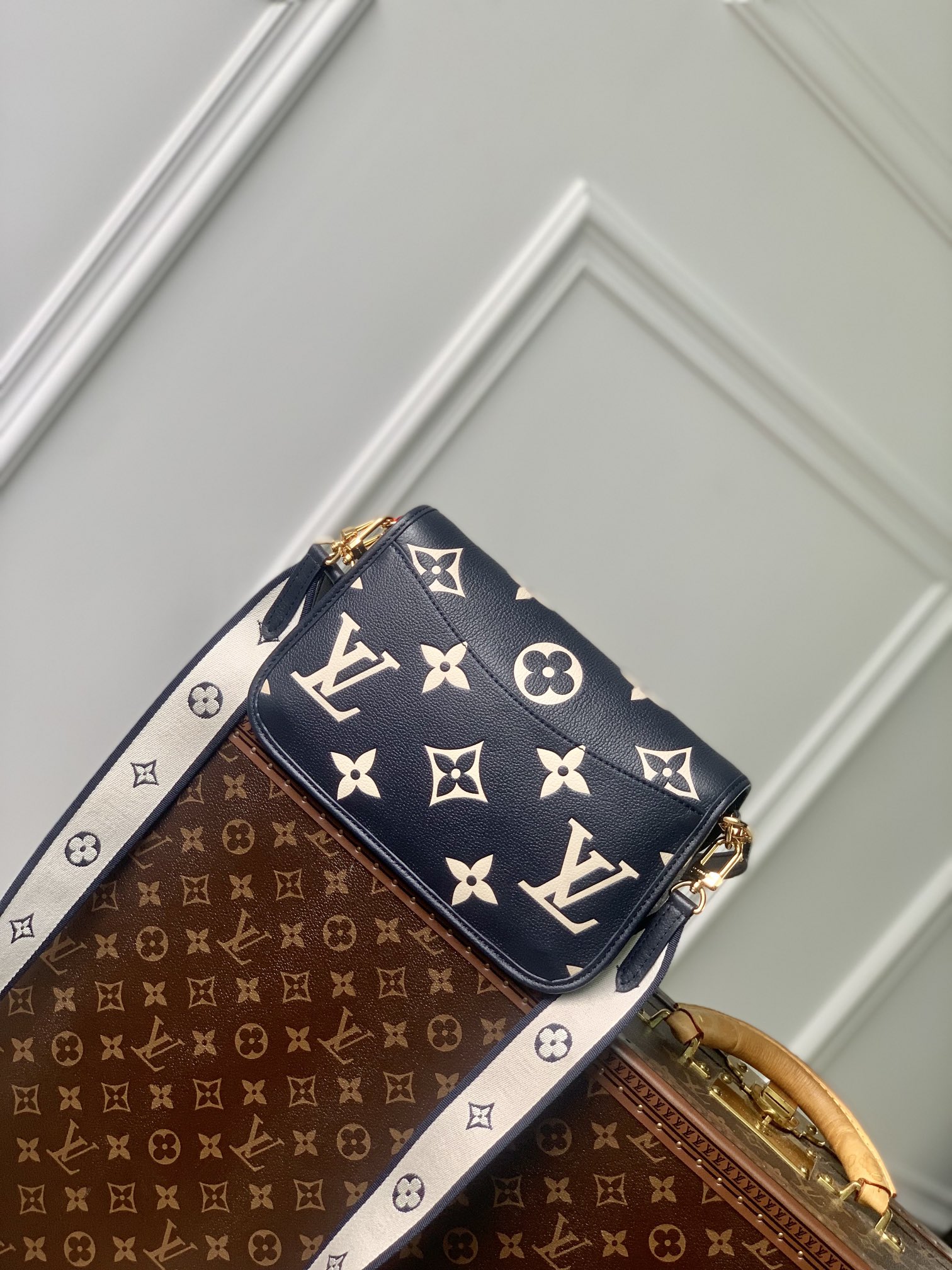 l0*is V*t0n diane handbags-m46386-23 x 16 x 8.5cm