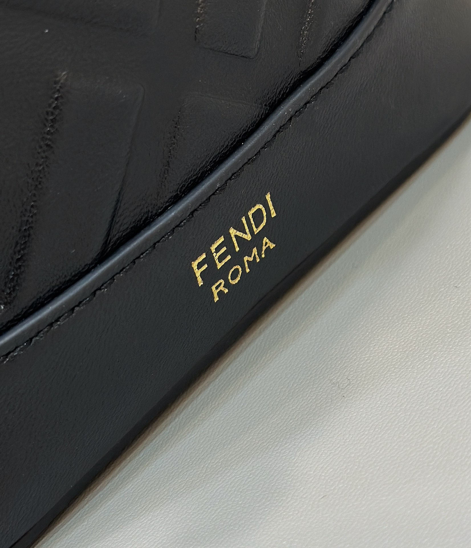 F**di mini mon tresor bag -12x18x10cm