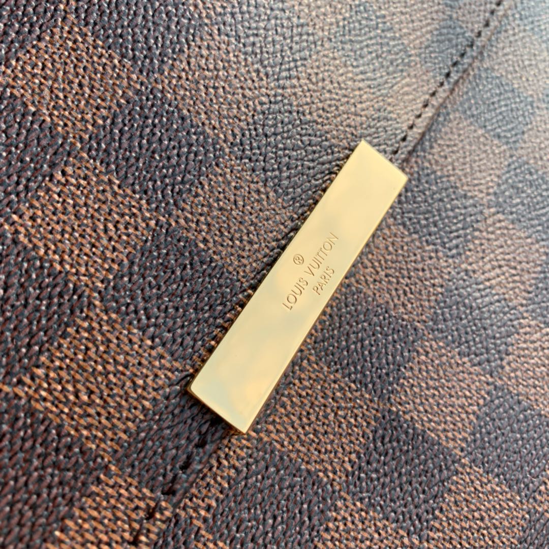 l0*is V*t0n favorite n41275-28*17*4cm