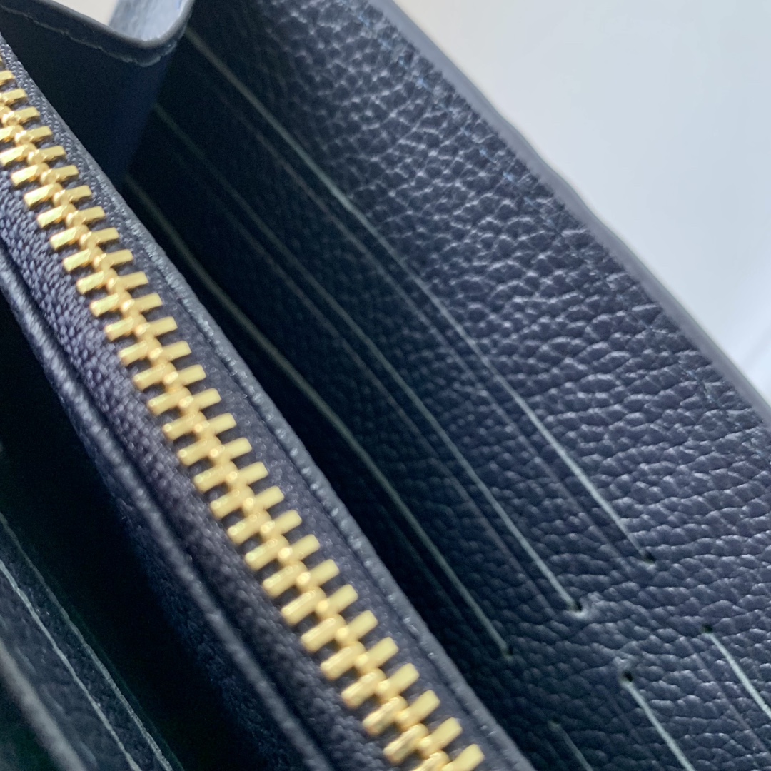 l0*is V*t0n wallet m81049-19.5x10.5x2.5cm
