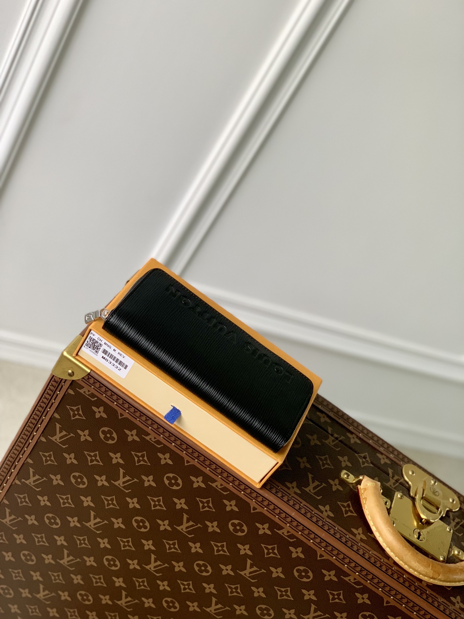 l0*is V*t0n zippy vertical wallet m83332-10*20*2cm