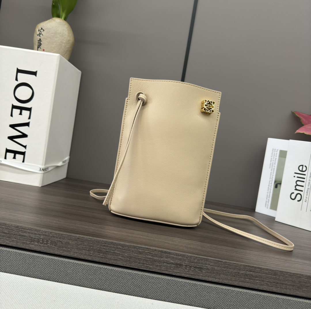 L0ew* dice pocket-21*15*5cm