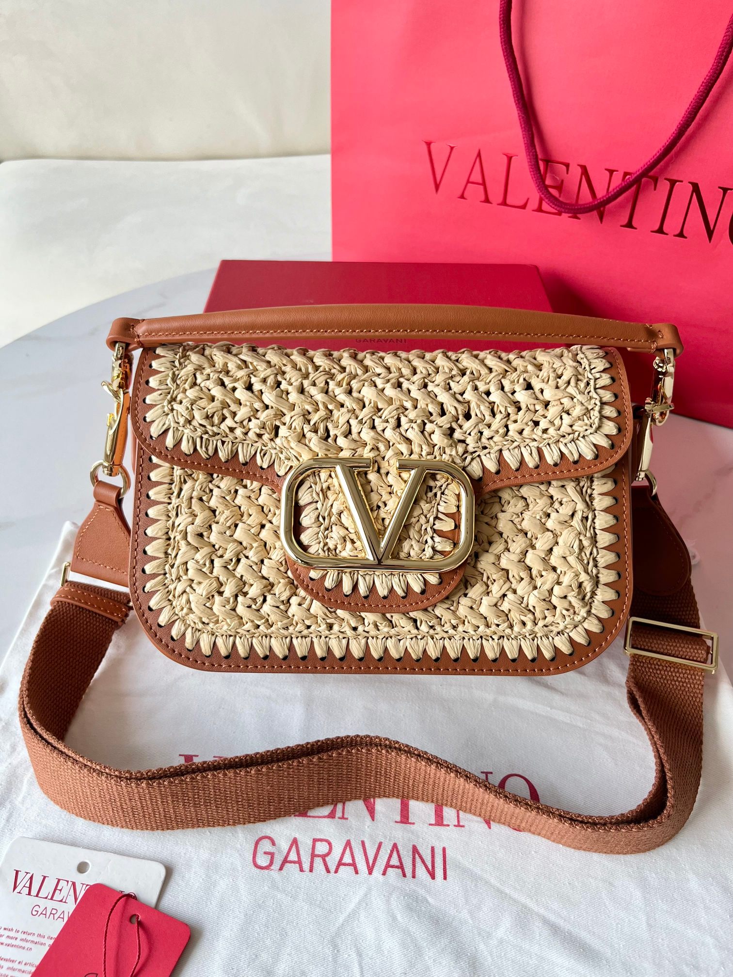 Va1e*ntin0 garavani alltime bags-23.5*18*8cm