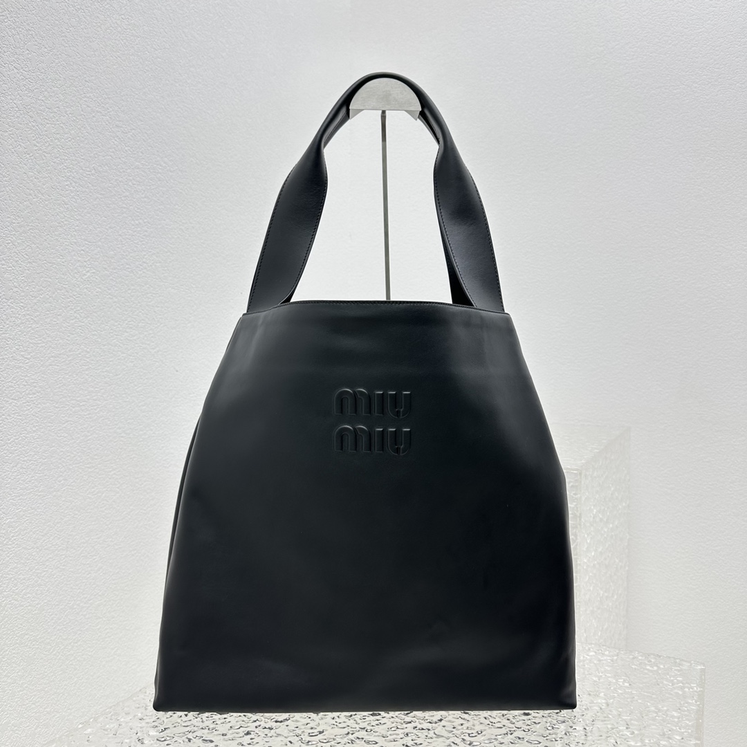 M*um*u 2024ss hobo tote-38.5*11*39cm