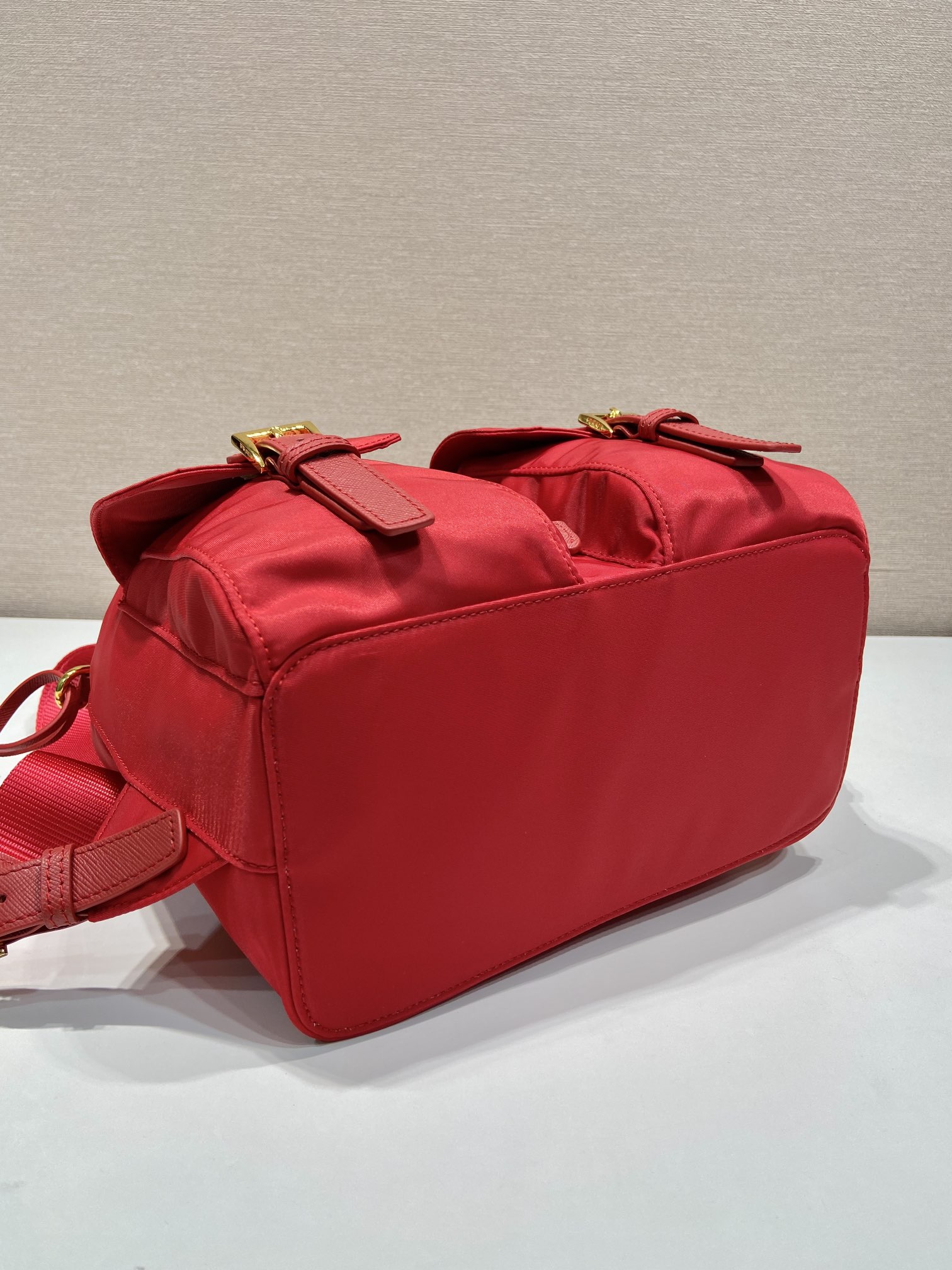 Pra*a re-nylon 1bz677 backpack-12*23.5*28cm