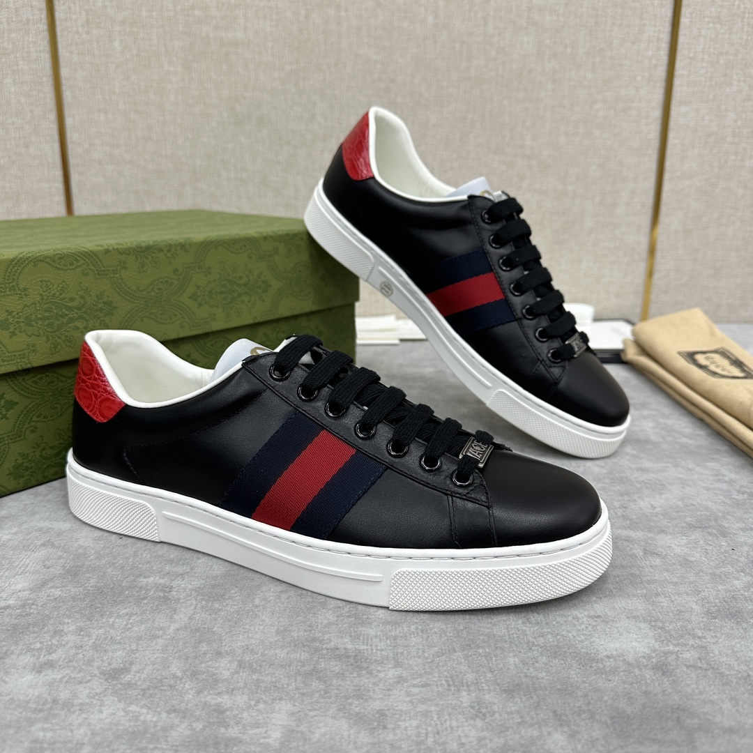 G*u*i sneakers