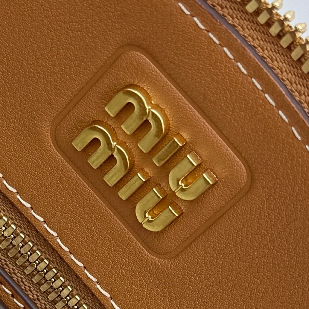 M*um*u casual style plain leather elegant style bridal logo-33*13*21cm