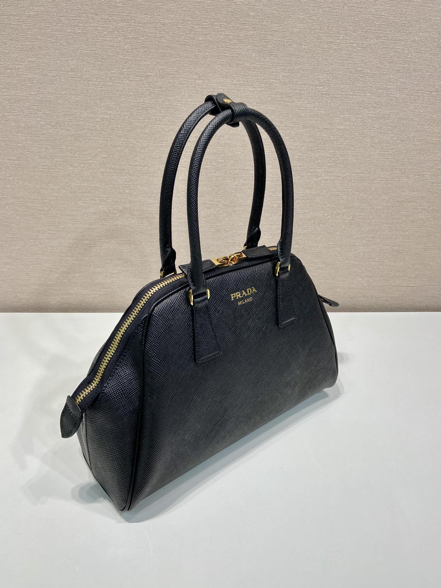 Pra*a 1bg537 shell bag-21*32*10.5cm