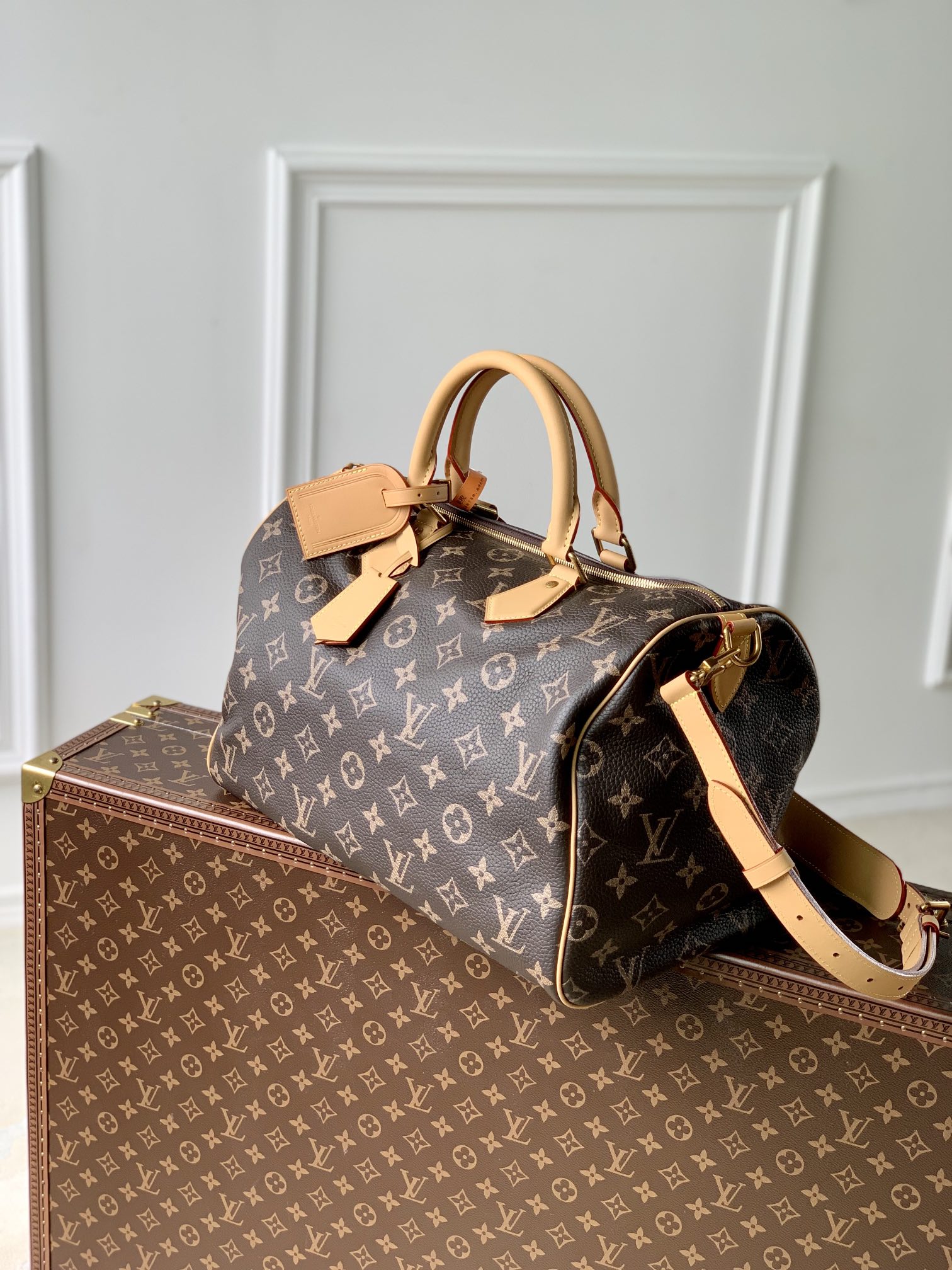 l0*is V*t0n speedy p9 bandoulière 40 monogram leather -40 x 26 x 23cm