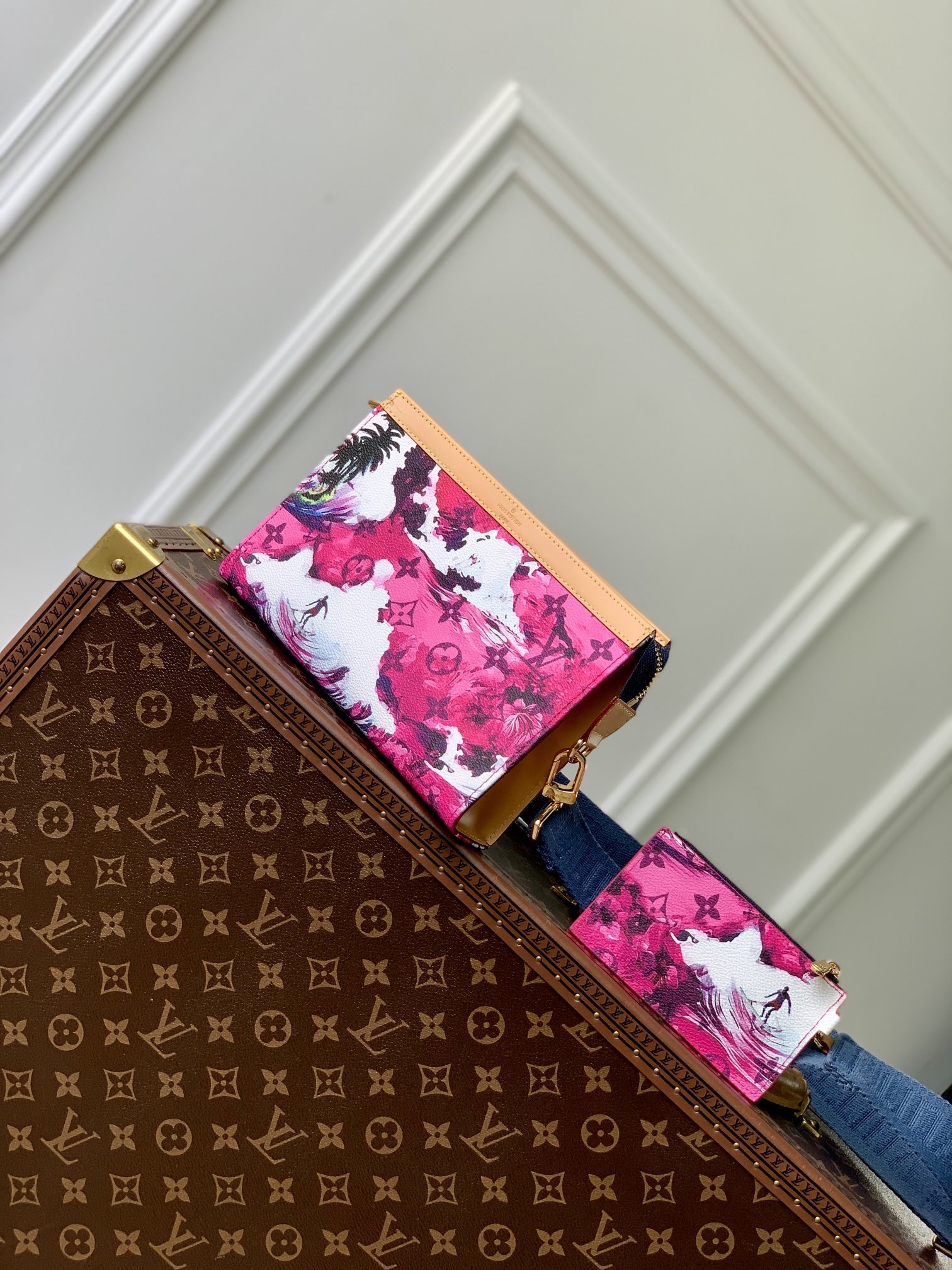 l0*is V*t0n gaston shoulder bag-22*14.5*4.5cm