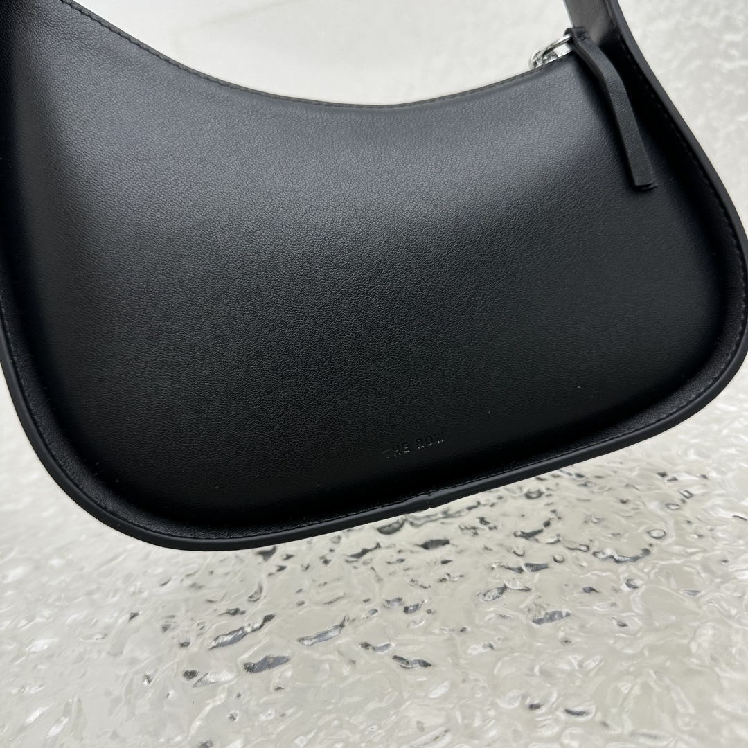The R0w moon bag-20*6*35.5cm
