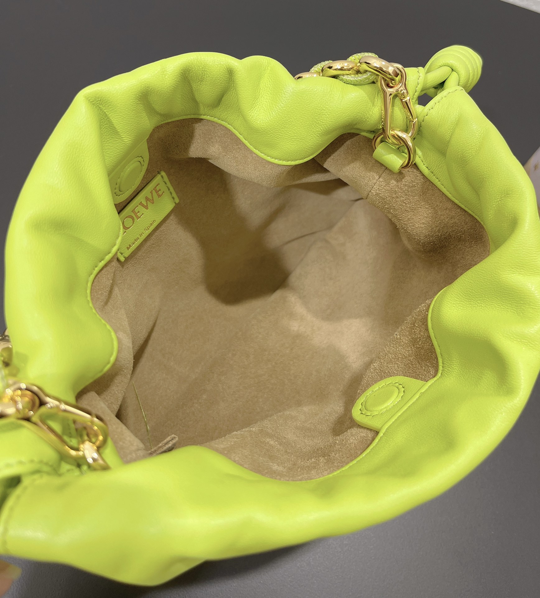 L0ew* flamenco purse 23*5.5*17cm
