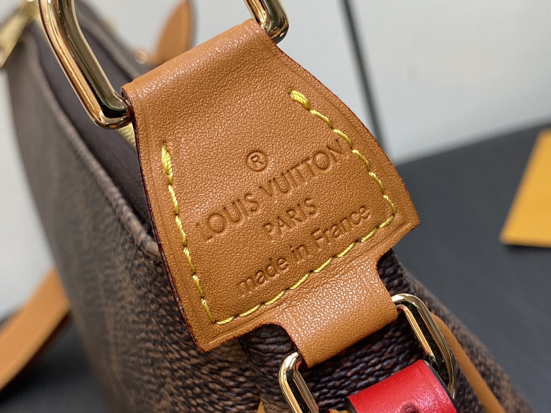 l0*is V*t0npochette accessoire xl m11623-28*16.5*9cm