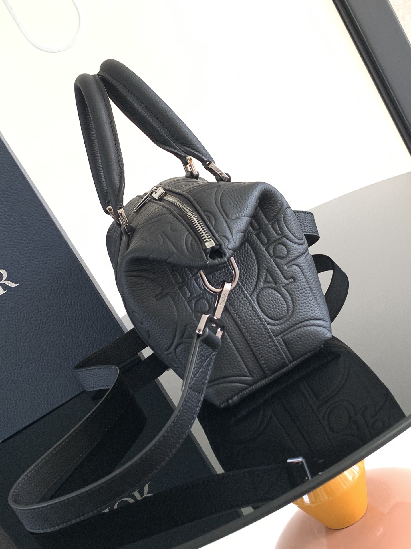 D*or weekender 25 handbags-31 x 18 x 12cm