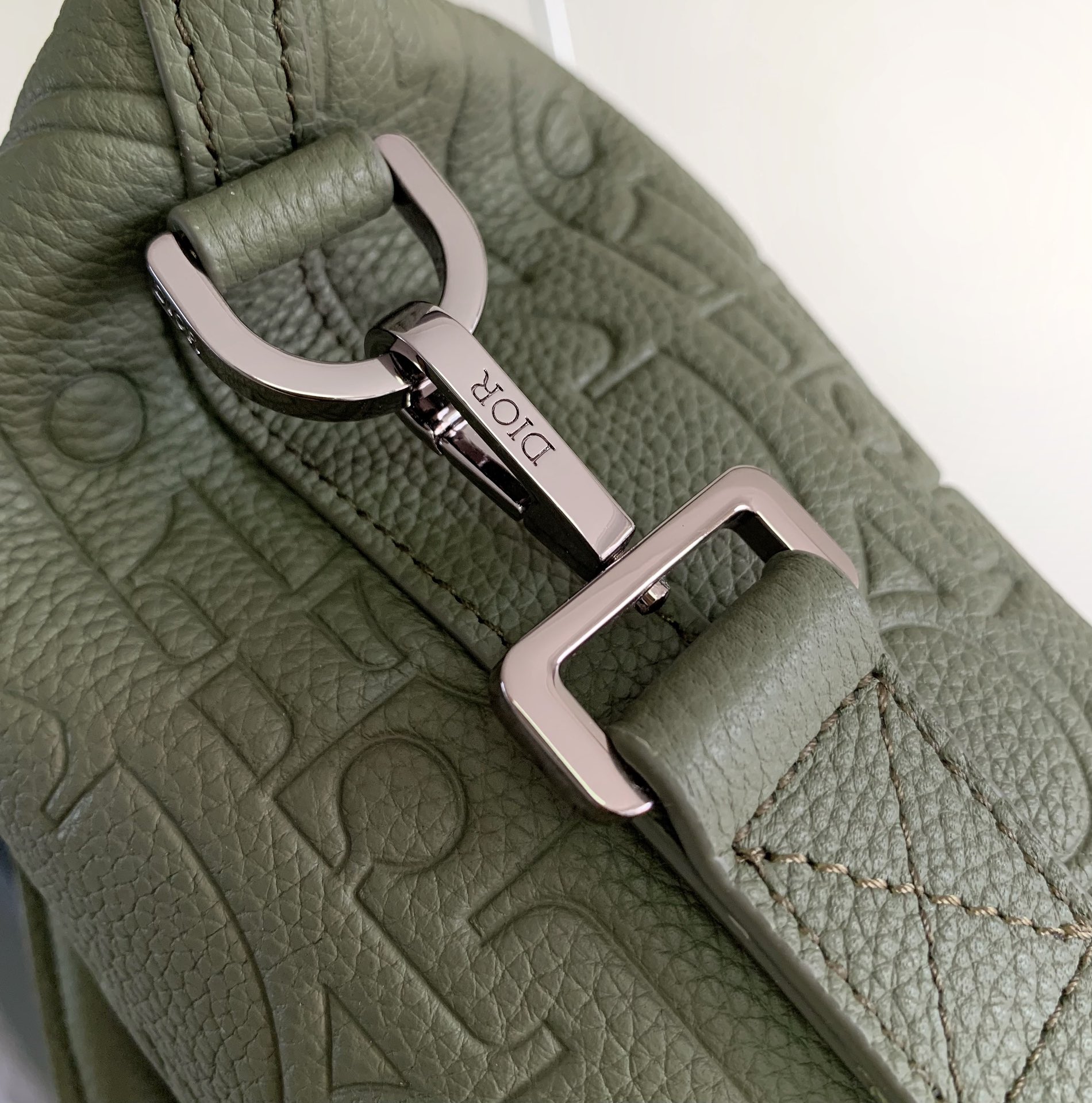 D*or weekender 25 handbags-31 x 18 x 12cm