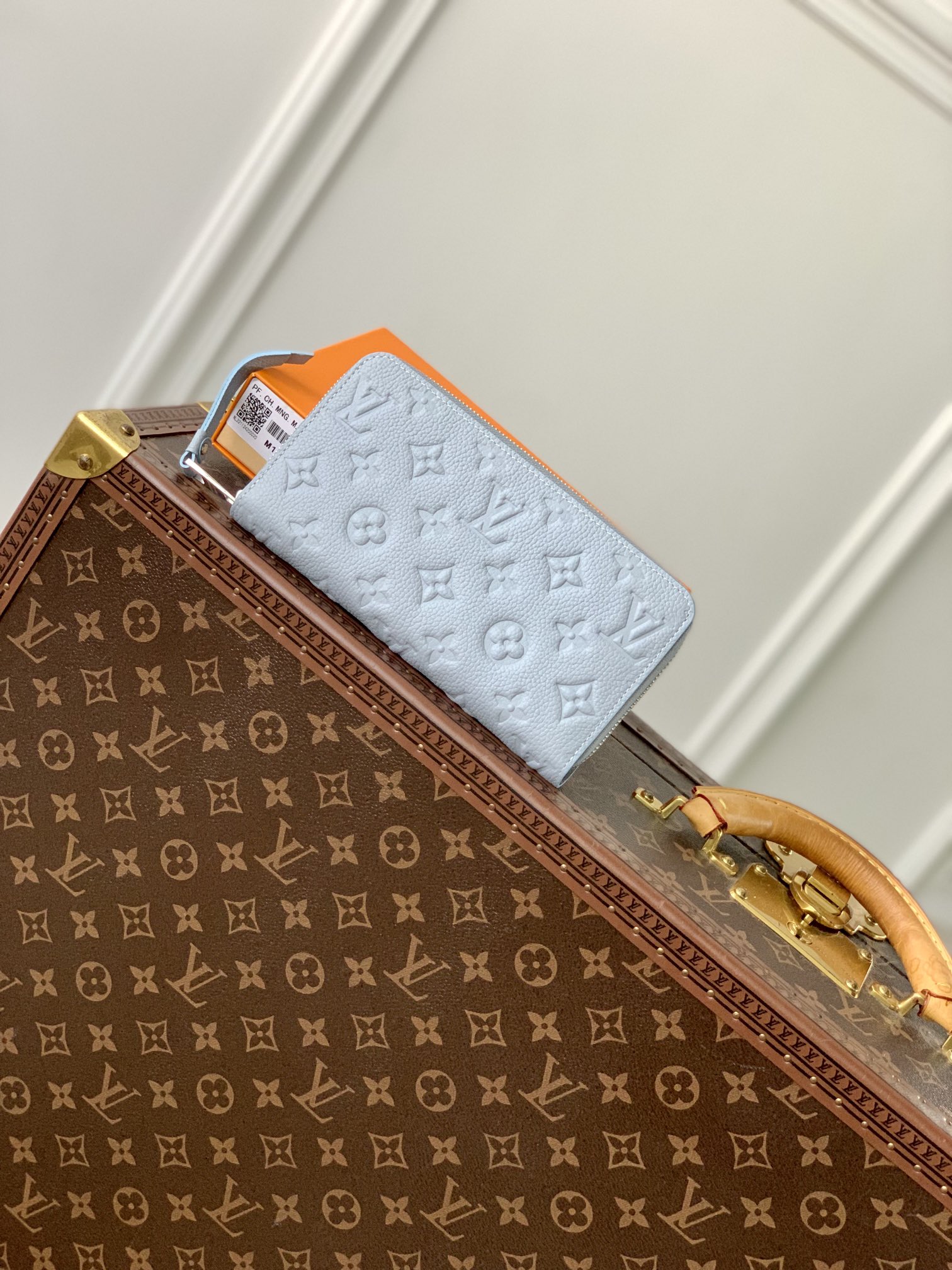 l0*is V*t0n wallet-19.5 10.5 2.5cm