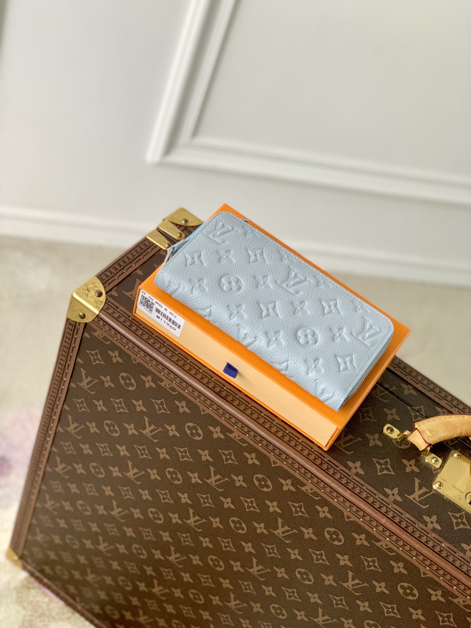 l0*is V*t0n wallet-19.5 10.5 2.5cm
