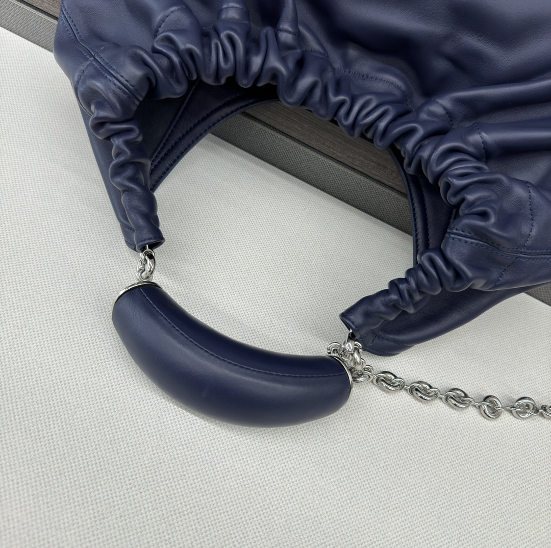 L0ew* squeeze bag-34*13.5*33cm
