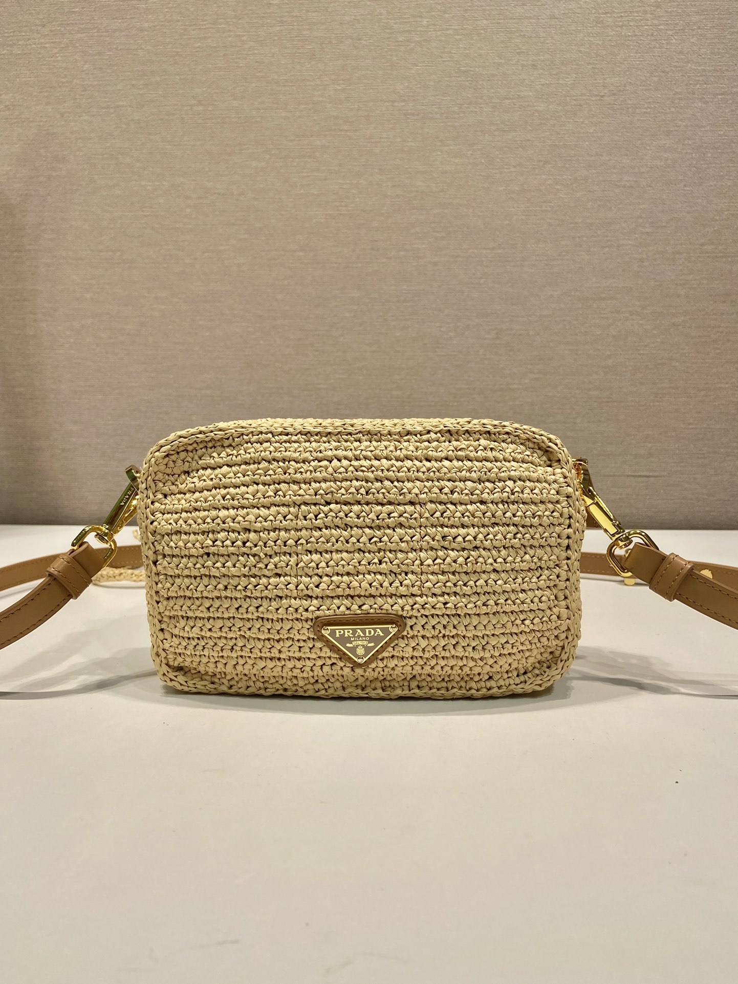 Pra*a shoulder bag-1bh196-19*12*6cm