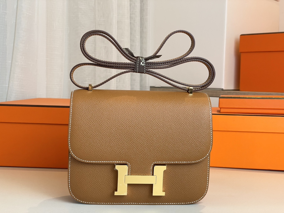H**mes constance epsom leather-19cm