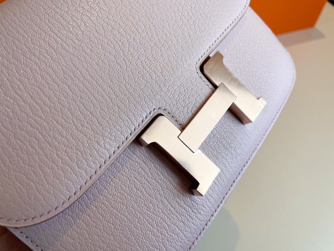H**mes constance epsom leather-19cm