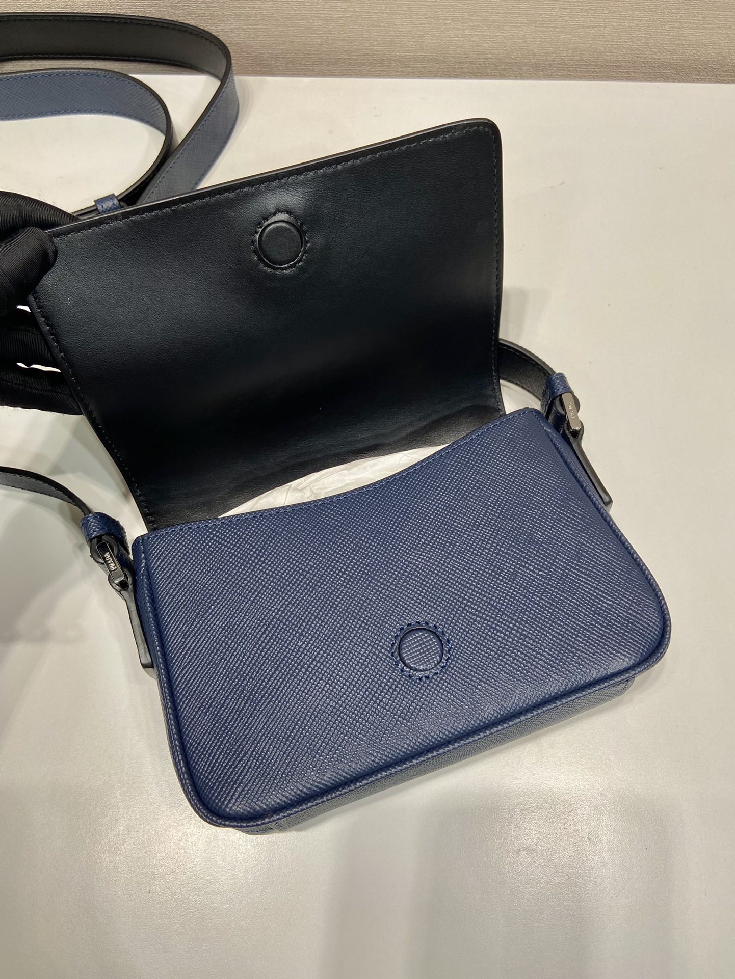 Pra*a 2vd065 shoulder bag-19*13*5cm