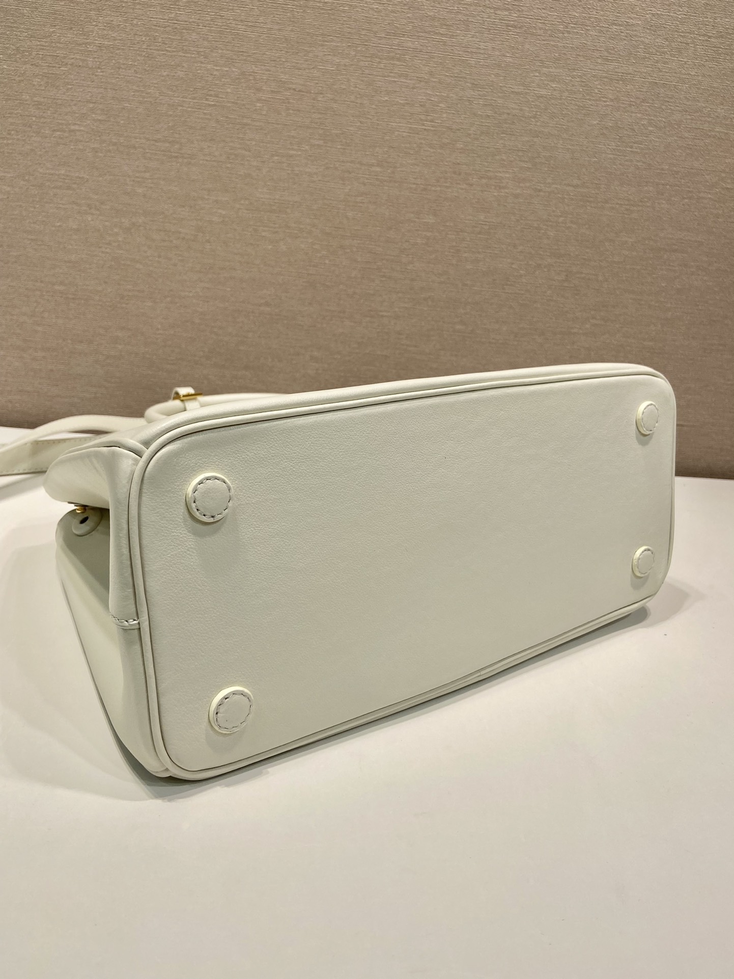Pra*a borsa galleria in saffiano 1ba863-28*20*12&32*22.5*13.5cm
