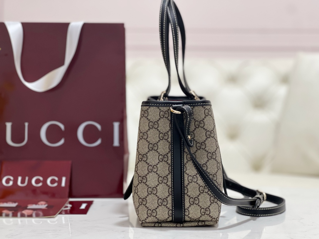 G*u*i emblem tote bag-30*18*11cm