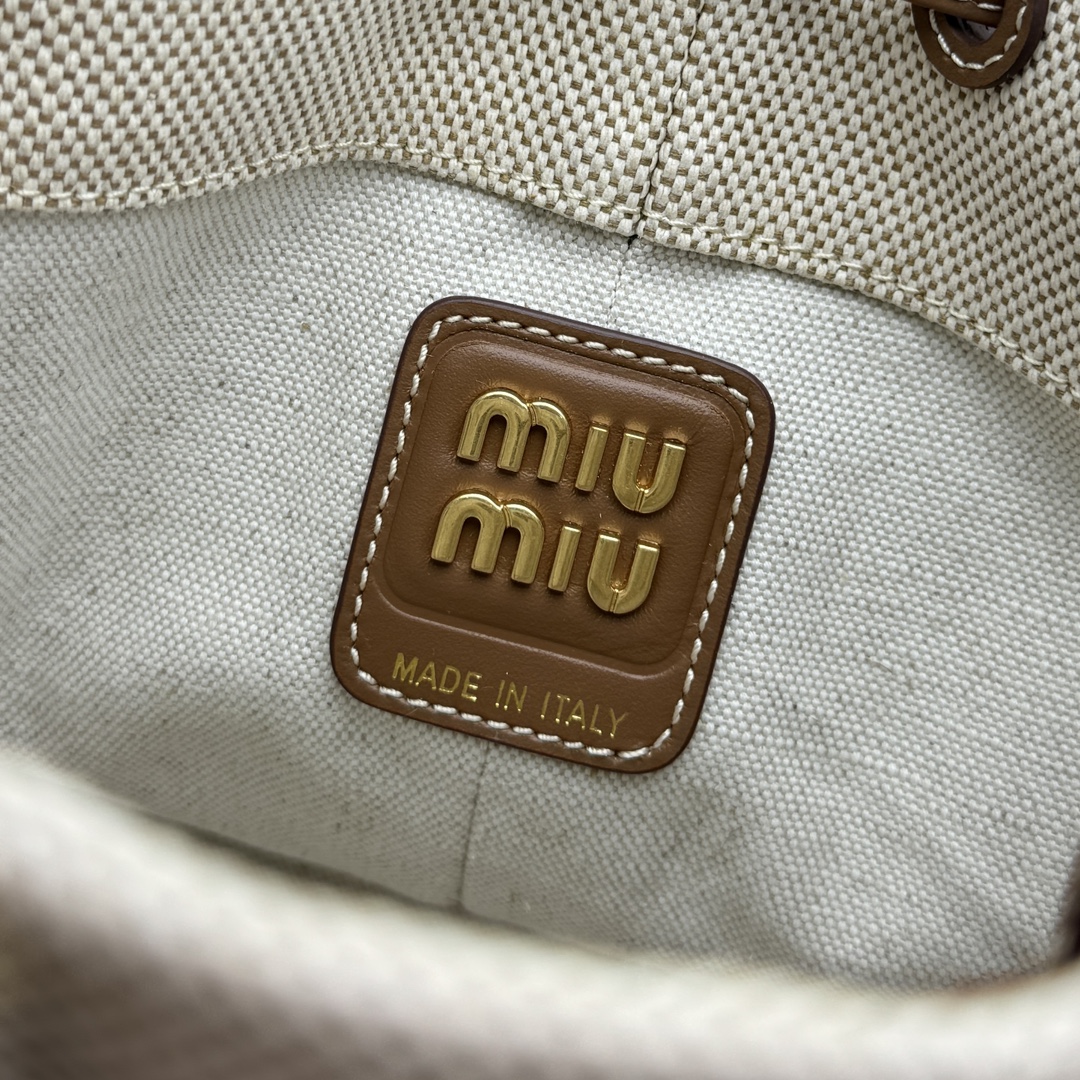 M*um*u bucket-16*14*23cm