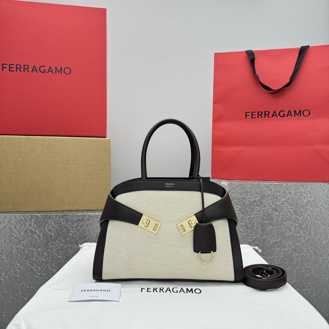 Ferragamo Top-handle Bag-32*22*14CM