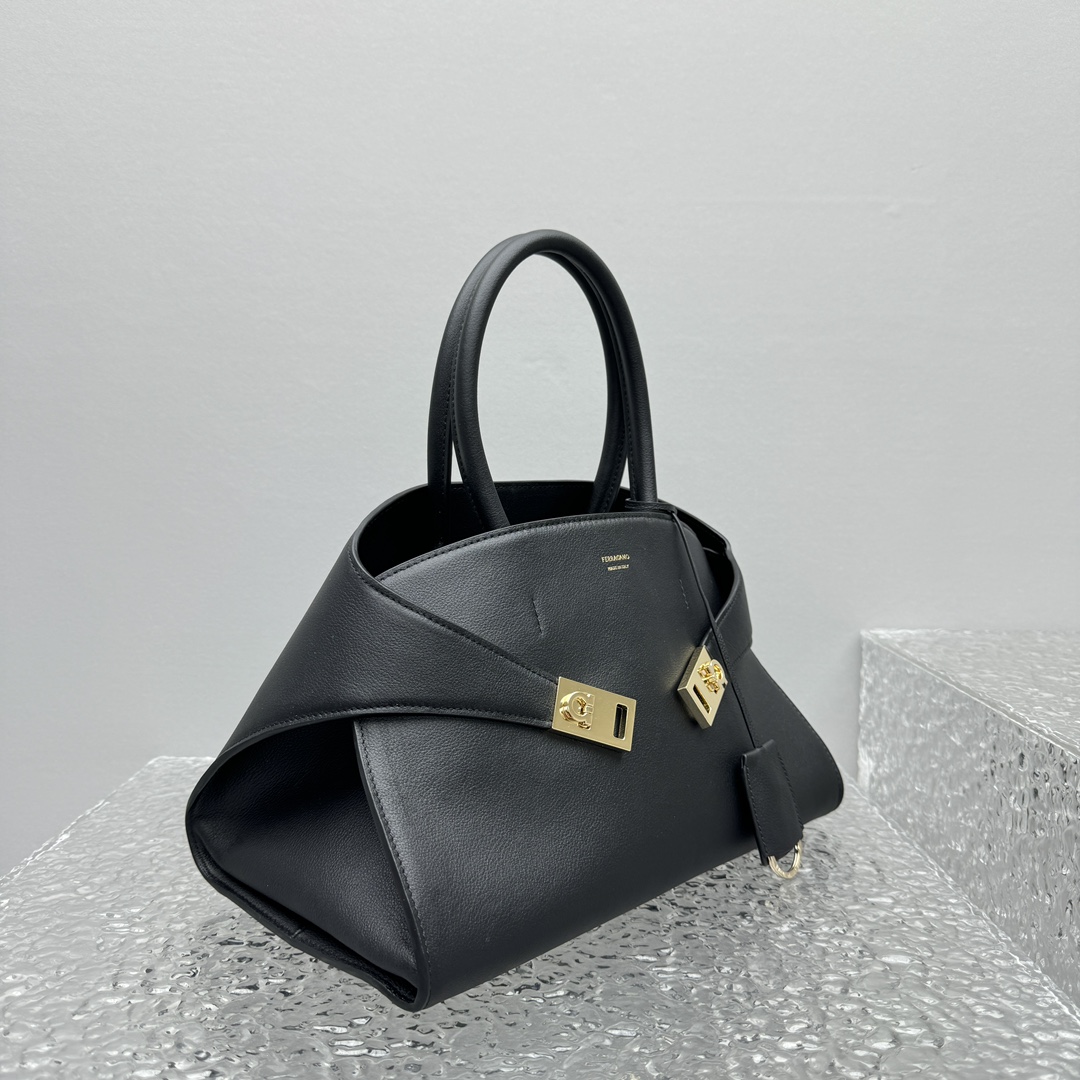 Ferragamo Top-handle Bag-32*22*14CM