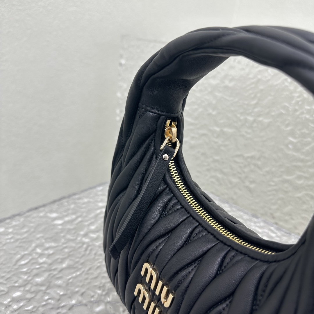 M*um*u wander hobo bag-20*6*17cm