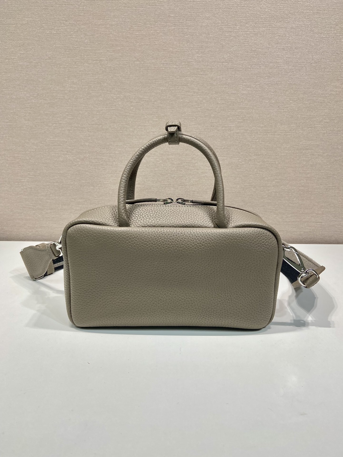 Pra*a top handbags-1bb102-24*12*8.5cm