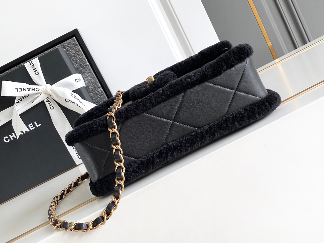 Ch@nel Flap Bag-16 x 23.5 x7.5CM