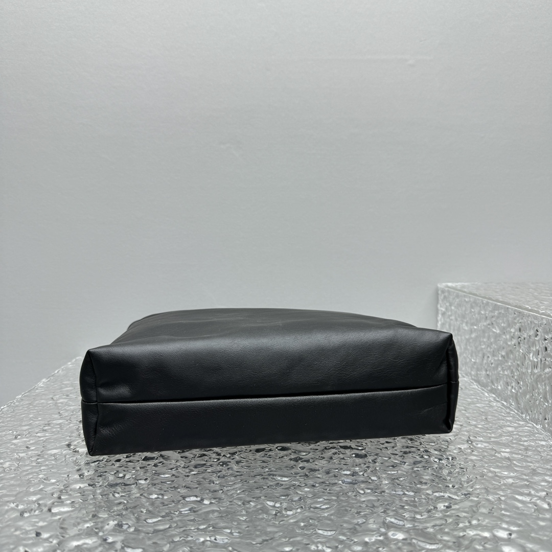 The R0w pim bag-18.5*17.8*1cm